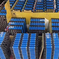 威海废铅酸电池回收处理价格|收购报废电池